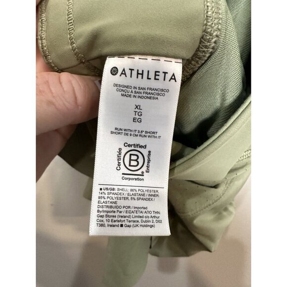 Athleta Run With It 3.5" Shorts Size XL Green Athletic Workout Running Gym - Picture 8 of 10